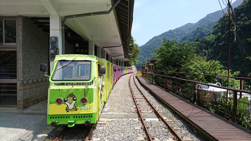 烏來觀光台車